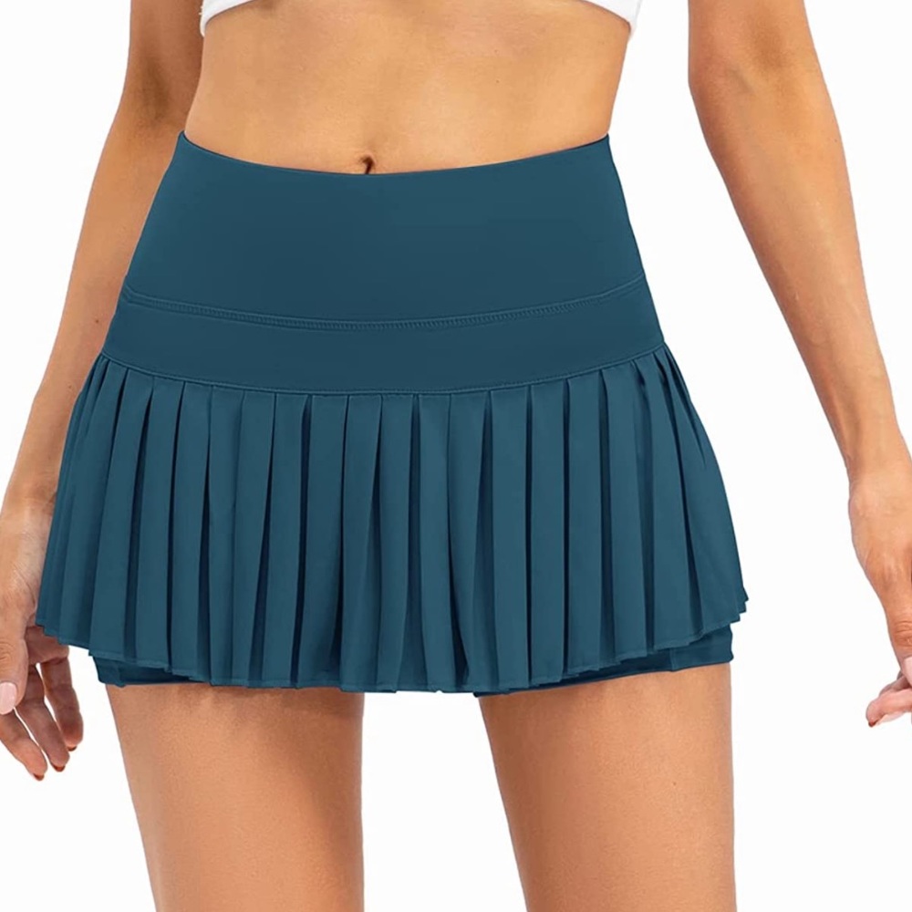 Brand new Raroauf pleated golf and tennis skirt